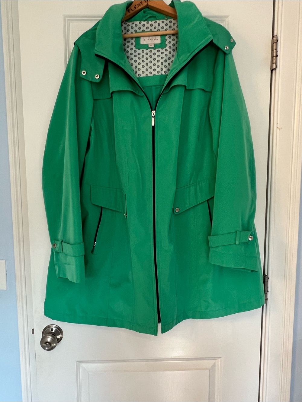 Braetan Emerald Green Hooded windbreaker spring coat